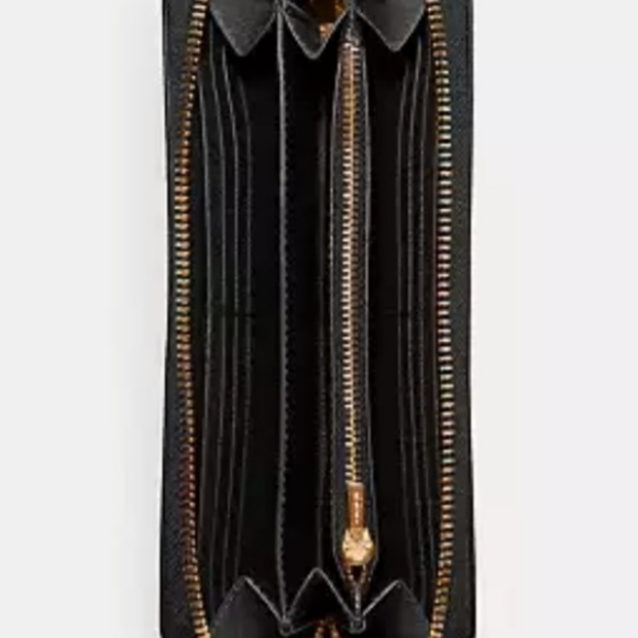 Coach - NEW - Long Zip Around Wallet. Measures 4"x8" - Picture 4 of 4